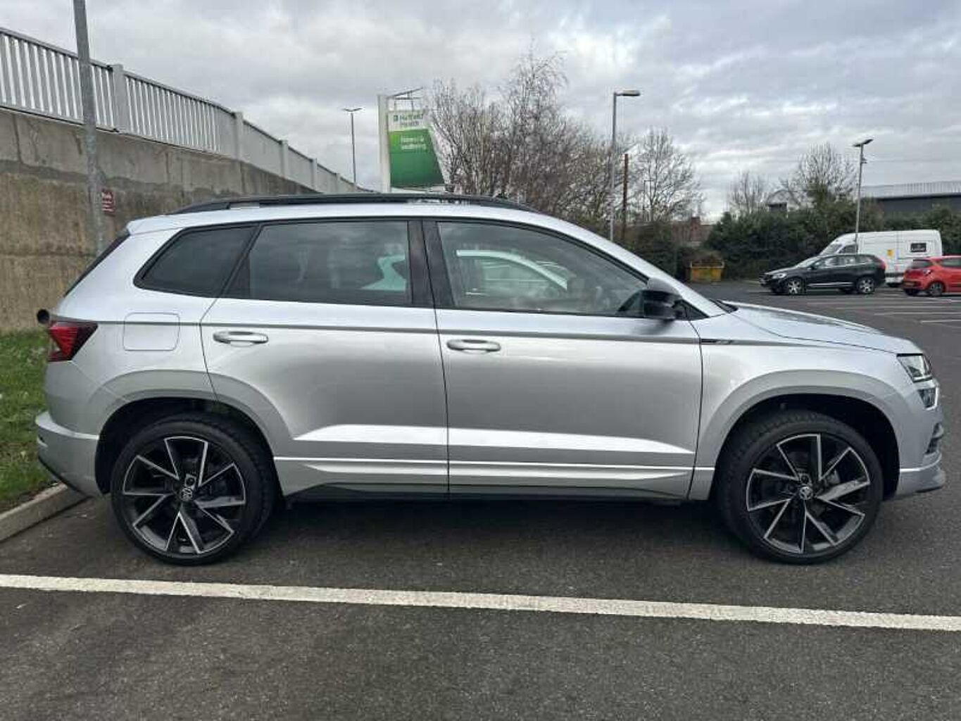 SKODA Karoq SUV 1.5 TSI (150ps) SportLine ACT DSG