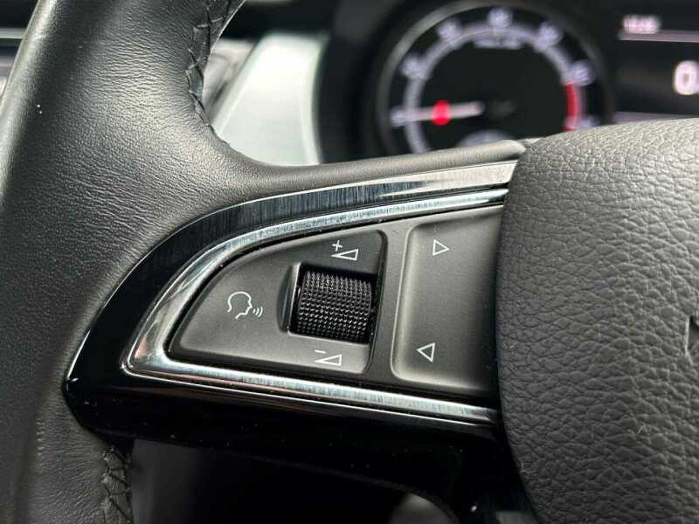 SKODA Fabia 1.0 TSI Colour Edition (95PS) 5-Dr Hatchback