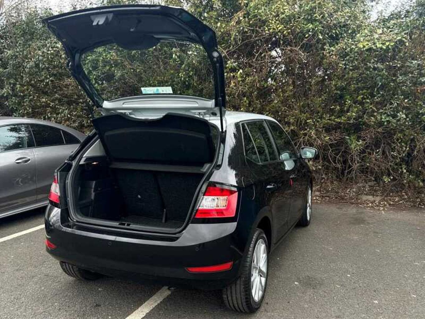 SKODA Fabia 1.0 TSI Colour Edition (95PS) 5-Dr Hatchback
