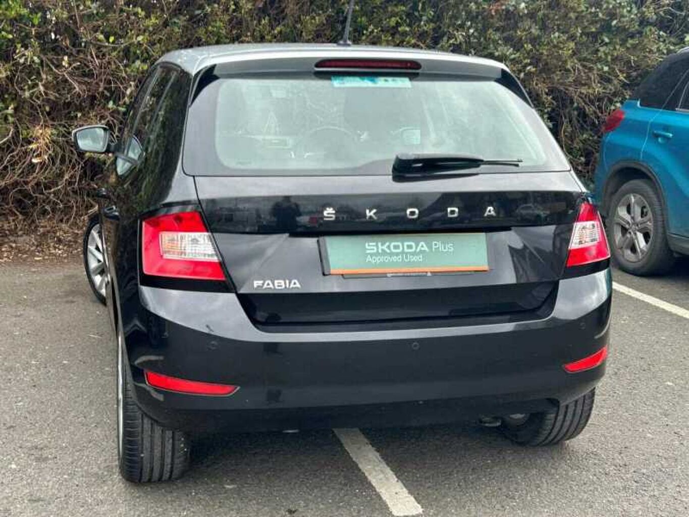 SKODA Fabia 1.0 TSI Colour Edition (95PS) 5-Dr Hatchback