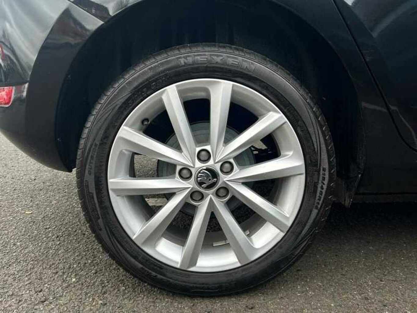 SKODA Fabia 1.0 TSI Colour Edition (95PS) 5-Dr Hatchback