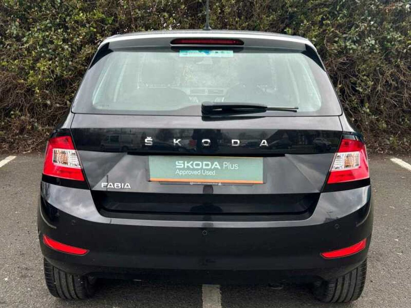 SKODA Fabia 1.0 TSI Colour Edition (95PS) 5-Dr Hatchback