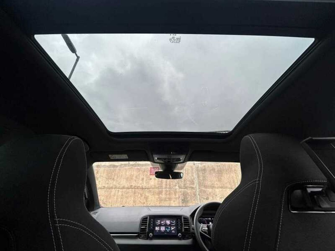 SKODA Karoq SUV 1.5 TSI (150ps) SportLine ACT