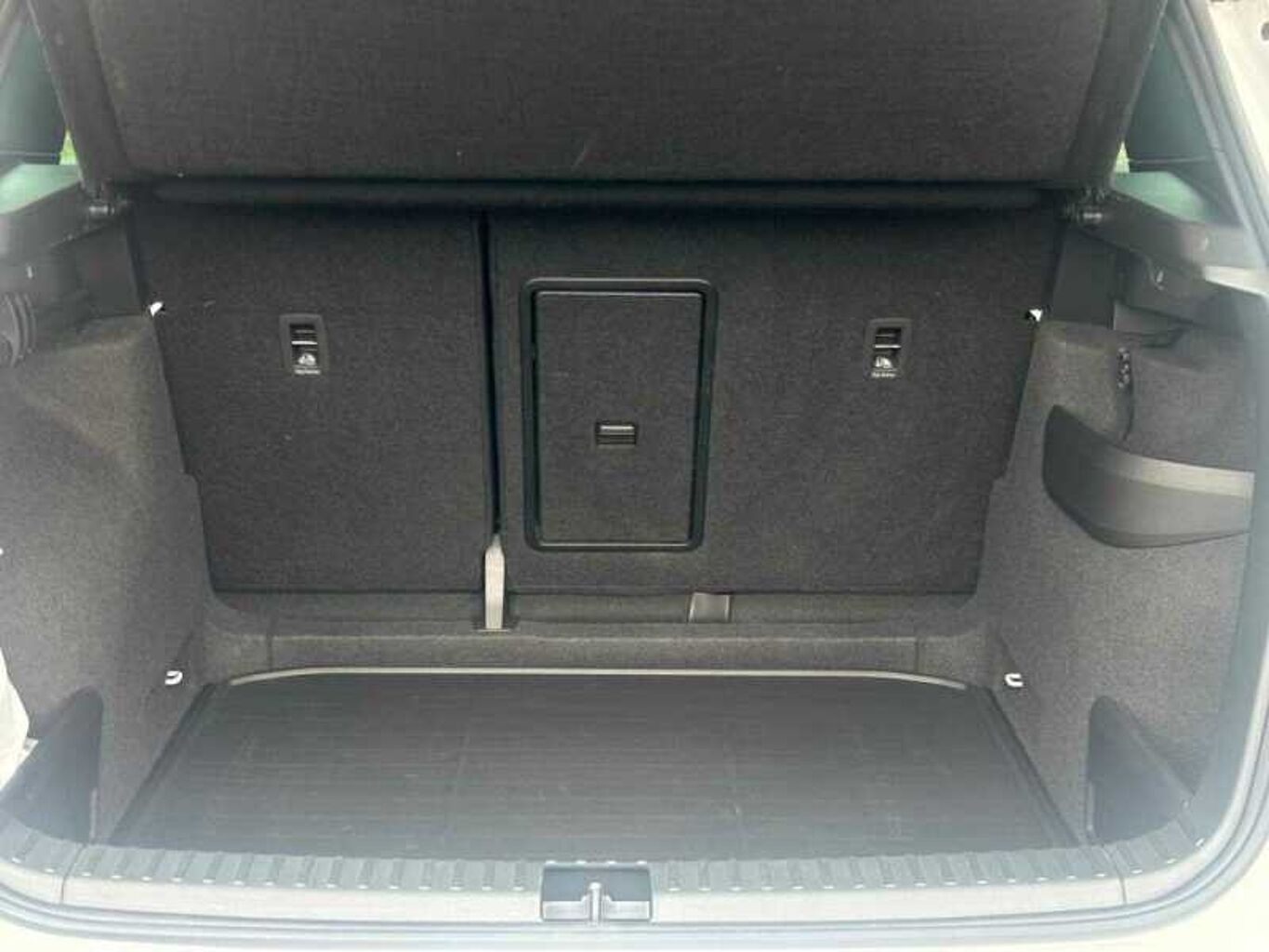 SKODA Karoq SUV 1.5 TSI (150ps) SportLine ACT