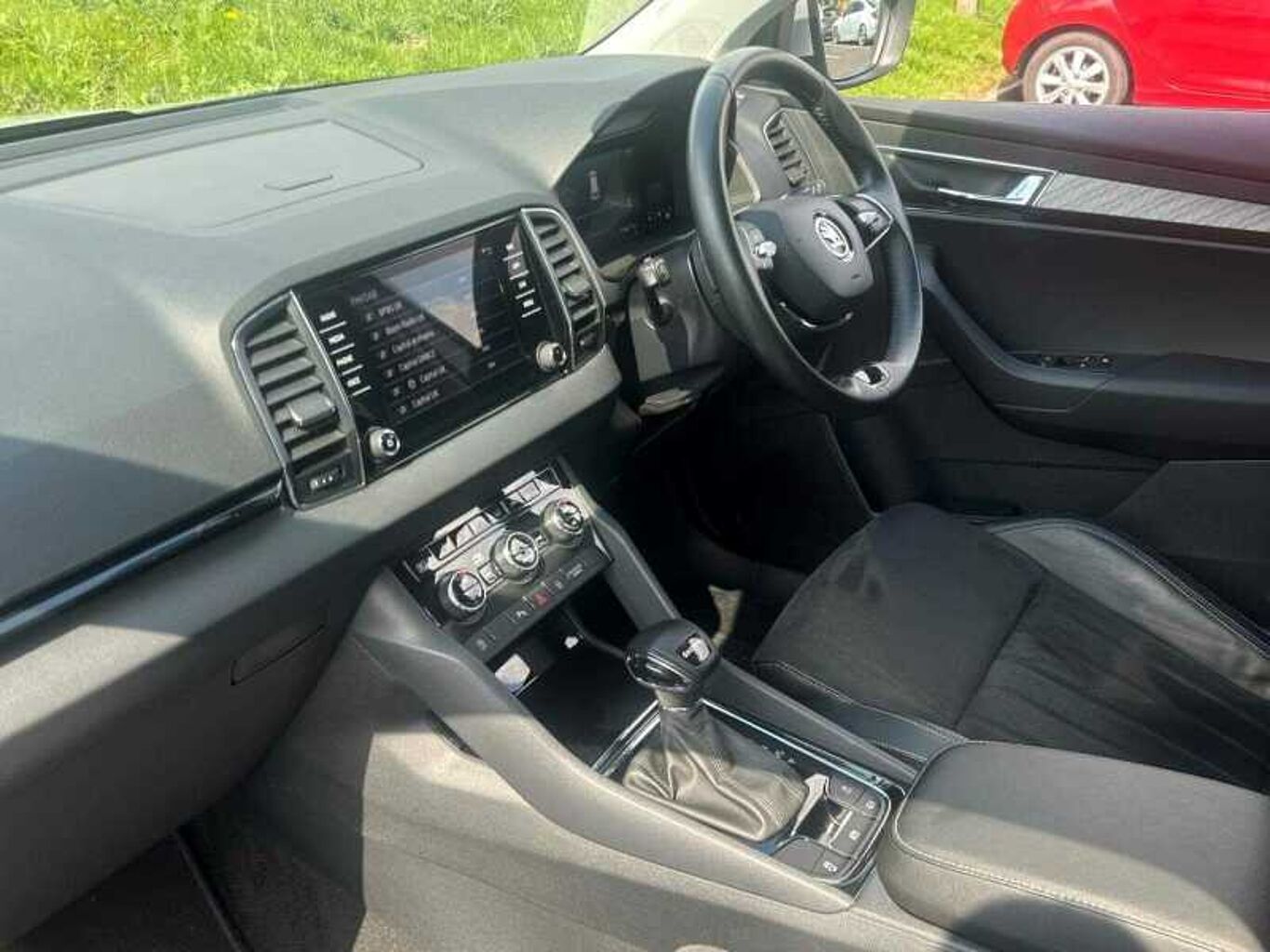 SKODA Karoq SUV 1.5 TSI (150ps) SE L ACT DSG