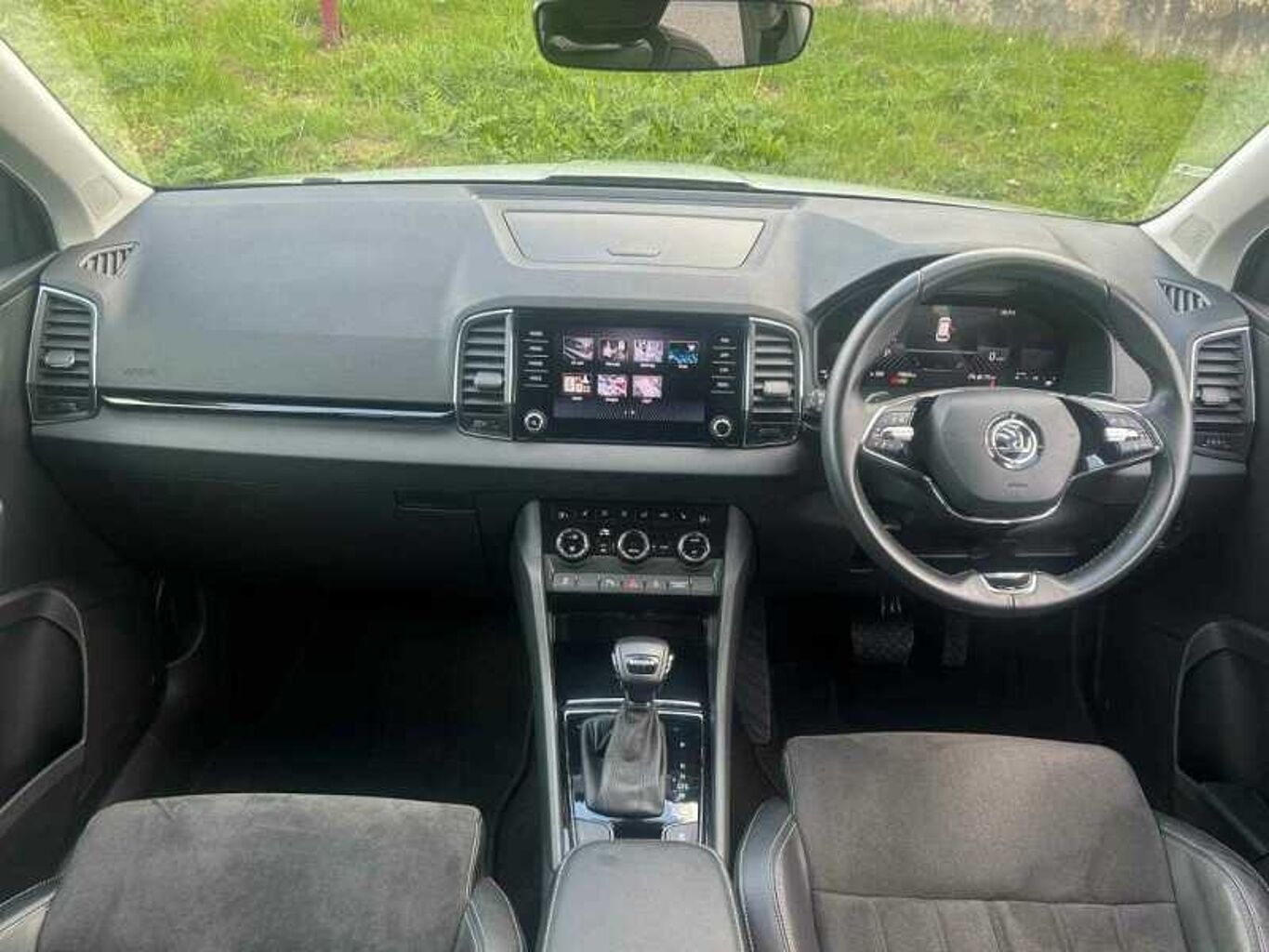 SKODA Karoq SUV 1.5 TSI (150ps) SE L ACT DSG
