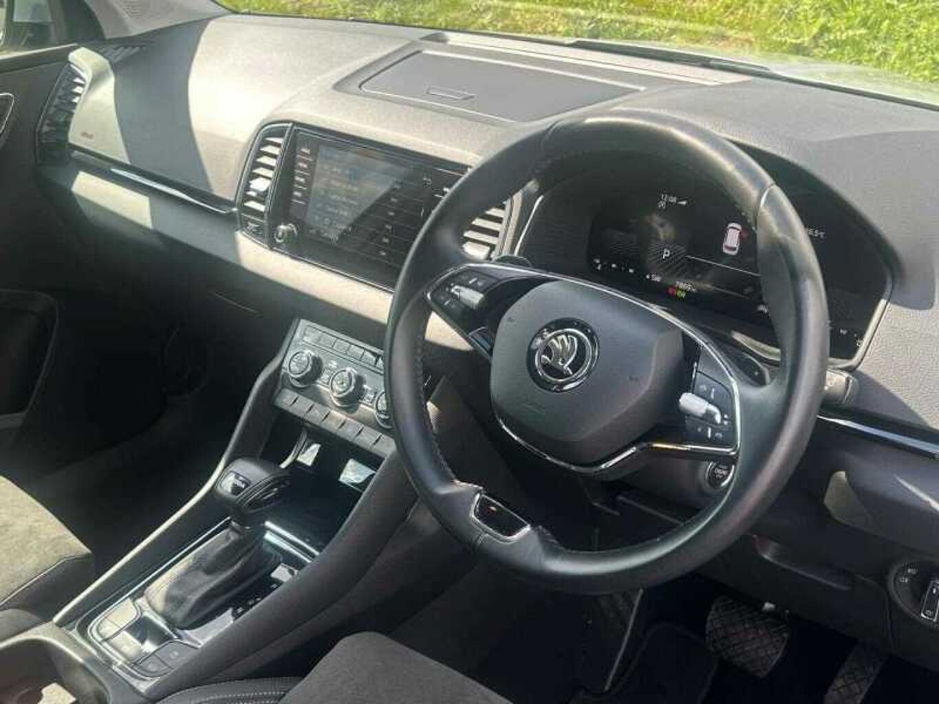 SKODA Karoq SUV 1.5 TSI (150ps) SE L ACT DSG