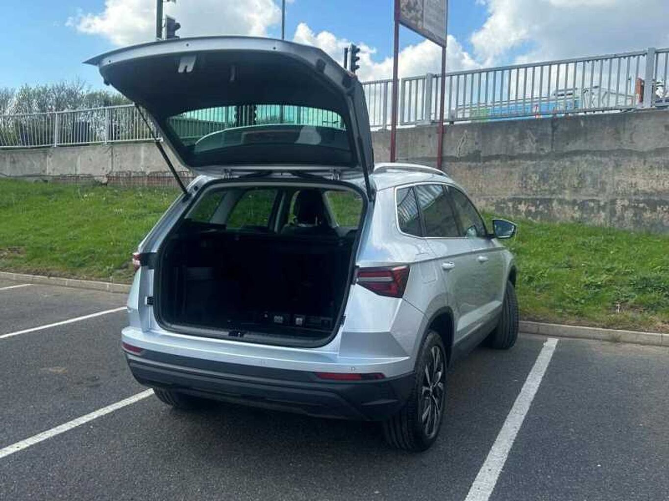 SKODA Karoq SUV 1.5 TSI (150ps) SE L ACT DSG