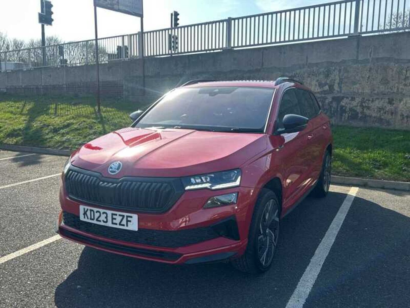 SKODA Karoq SUV 2.0 TSI (190ps) 4X4 SportLine DSG
