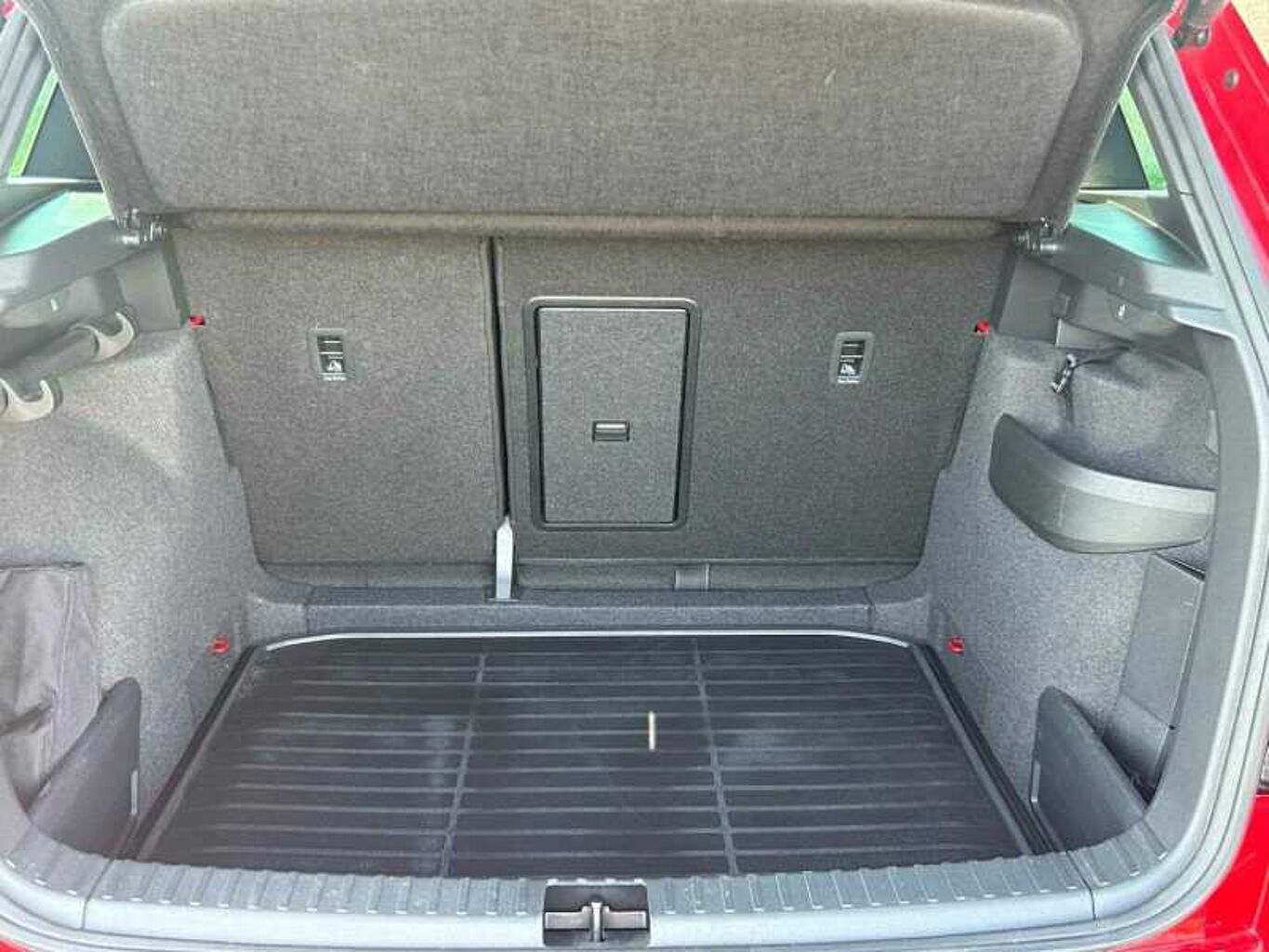SKODA Karoq SUV 2.0 TSI (190ps) 4X4 SportLine DSG