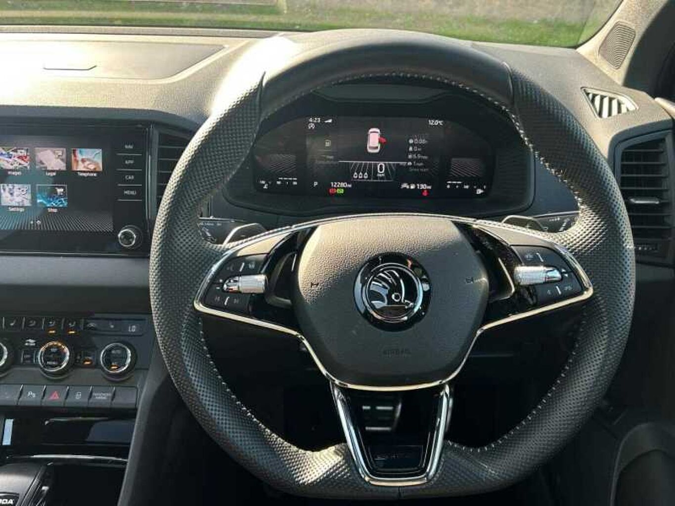 SKODA Karoq SUV 2.0 TSI (190ps) 4X4 SportLine DSG