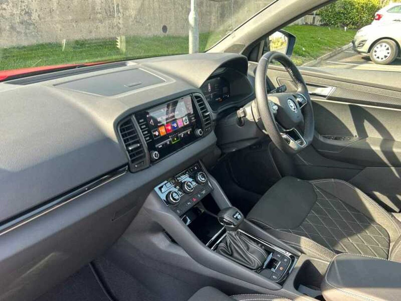 SKODA Karoq SUV 2.0 TSI (190ps) 4X4 SportLine DSG